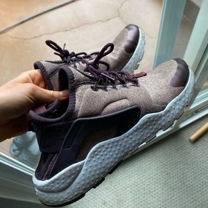 Women’s Nike Huarache Shoes